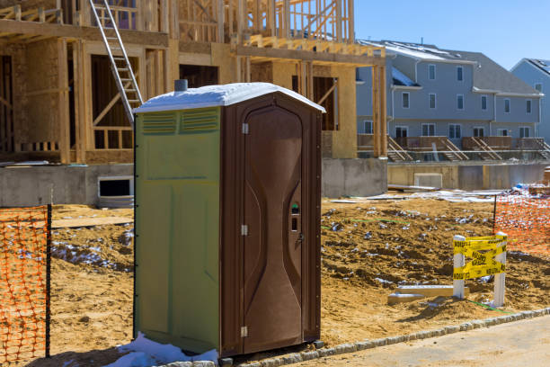 Best Portable restroom trailer rental  in Happy Valley, OR
